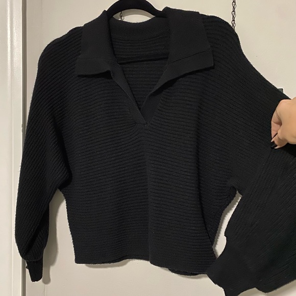 Collared Sweater - Picture 1 of 1